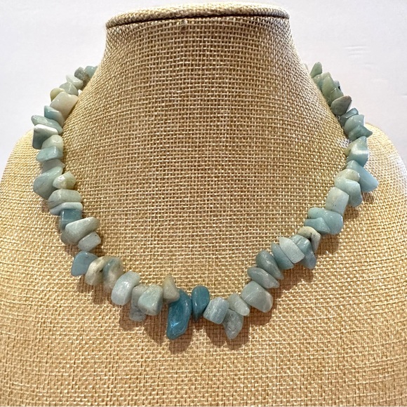 Genuine Blue Calcite Gemstone Necklace - rare stone ! Gorgeous - Picture 3 of 9